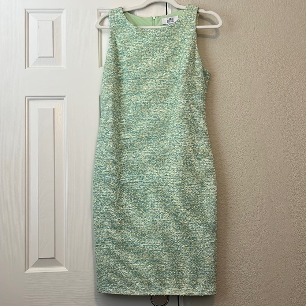 Badgley Mischka Belle Green Midi Dress with Elegant Design